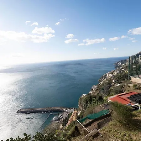 بيت للعطل Paradise House